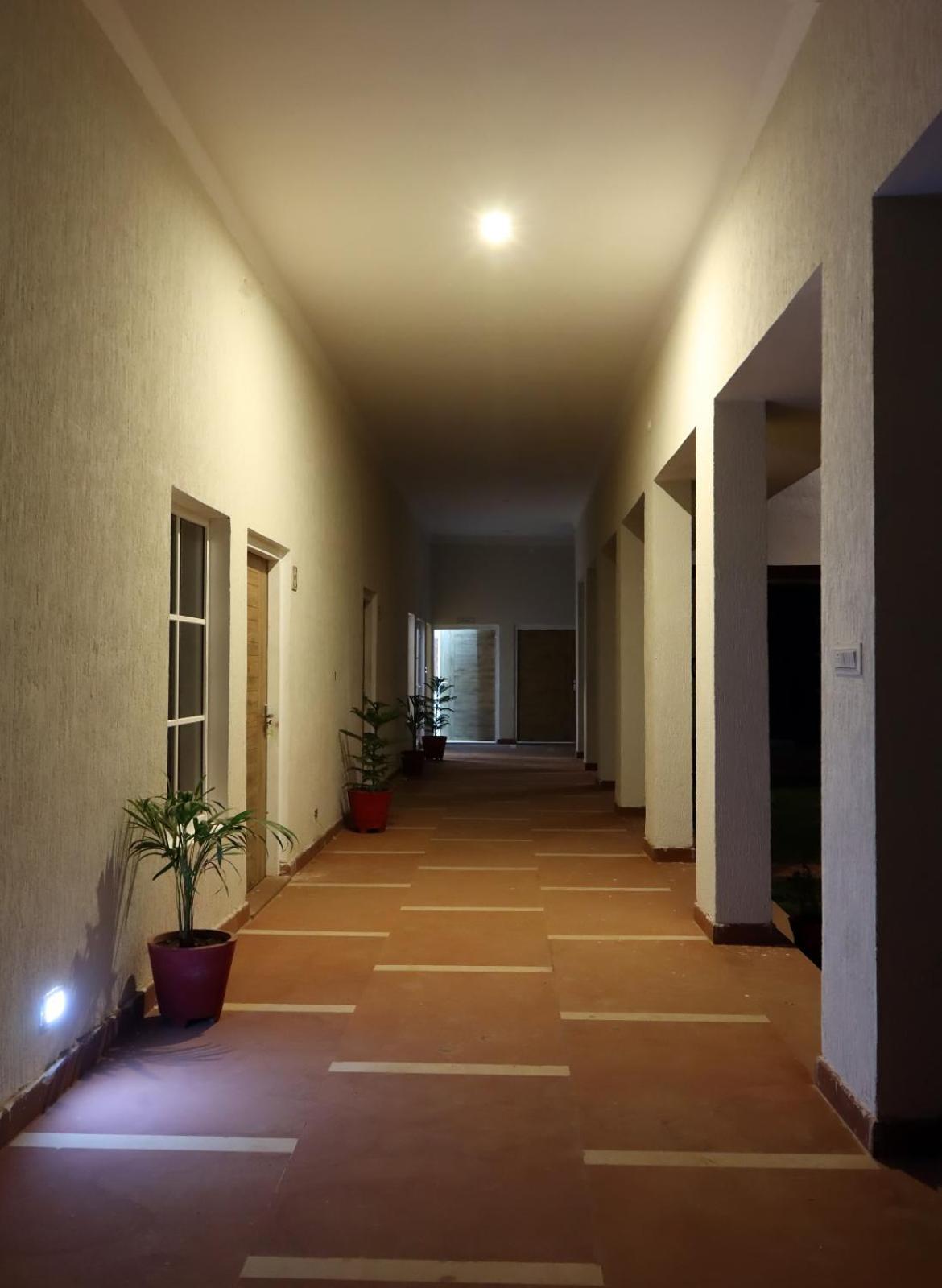 The Vanashv Tehla Exterior photo