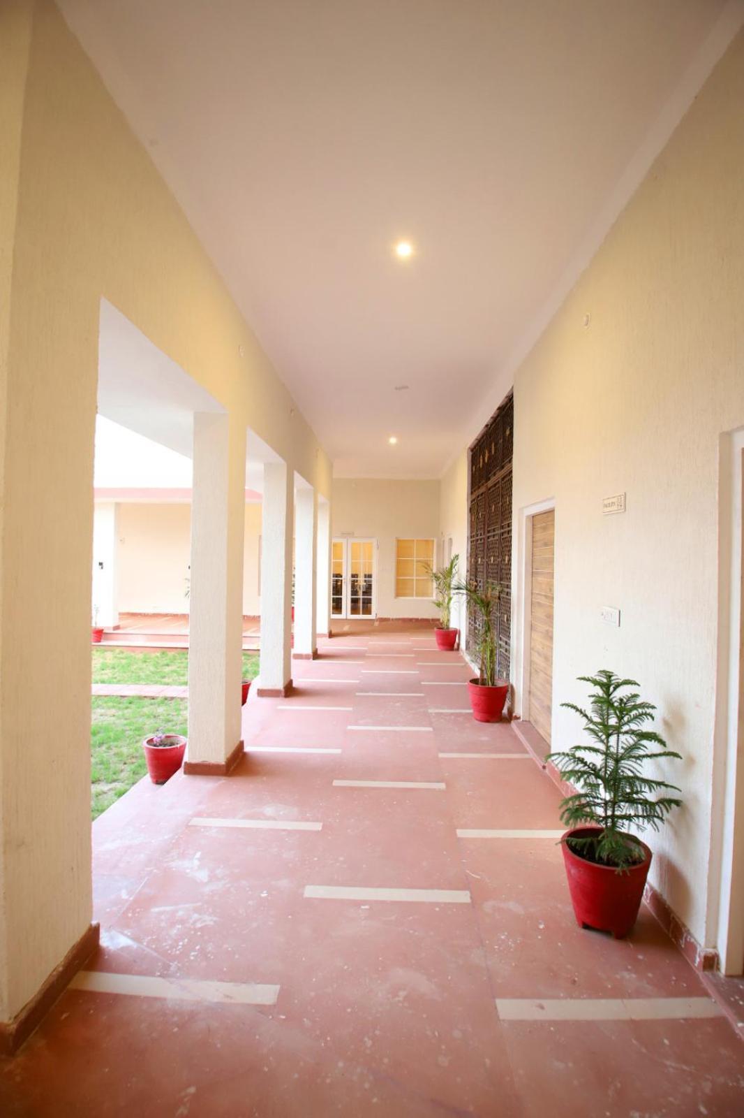 The Vanashv Tehla Exterior photo
